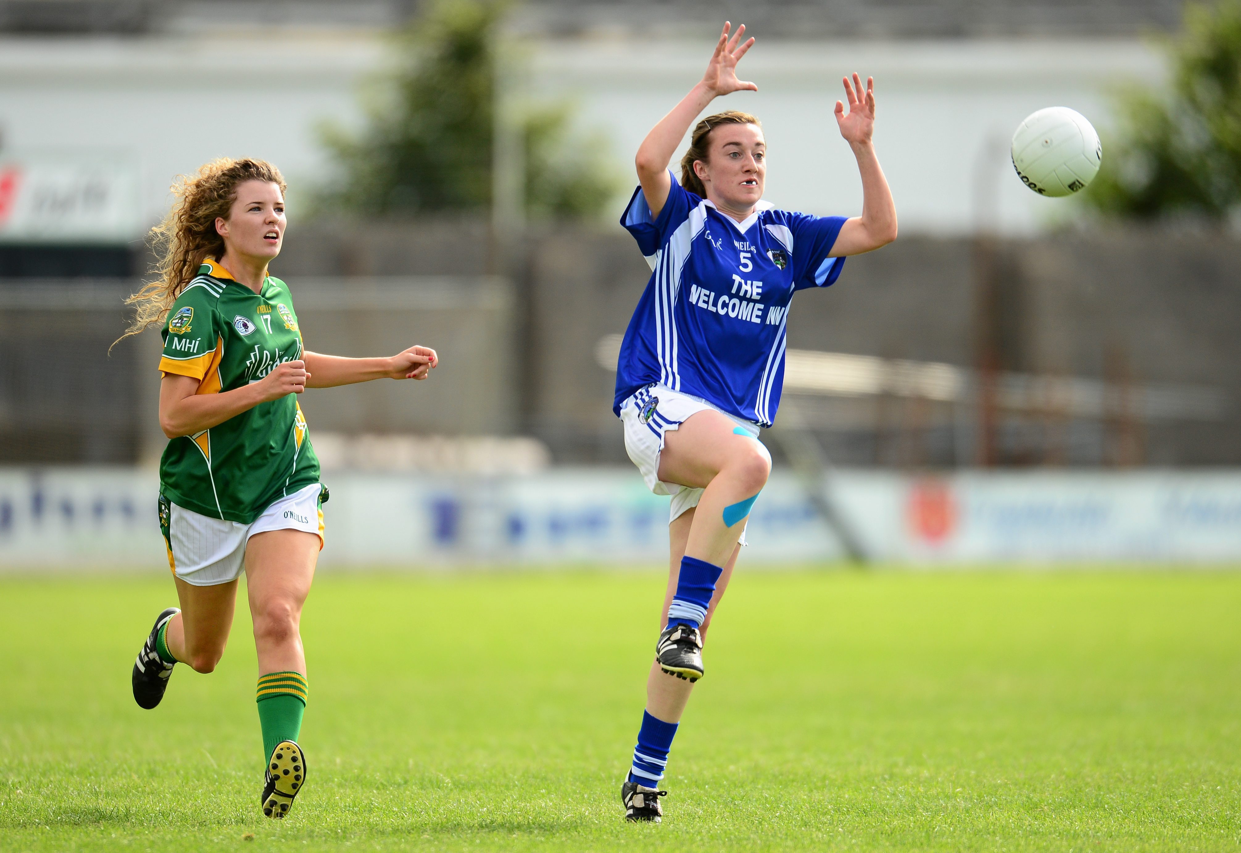 10 August 2013; Laura Marie Maher, Laois, in action against Orla Byrne, Meath. TG4 All-Ireland Ladies Football Senior Championship, Round 2, Qualifier, Laois v Meath, St. Brendans Park, Birr, Co. Offaly. Picture credit: Paul Mohan / SPORTSFILE *** NO REPRODUCTION FEE ***