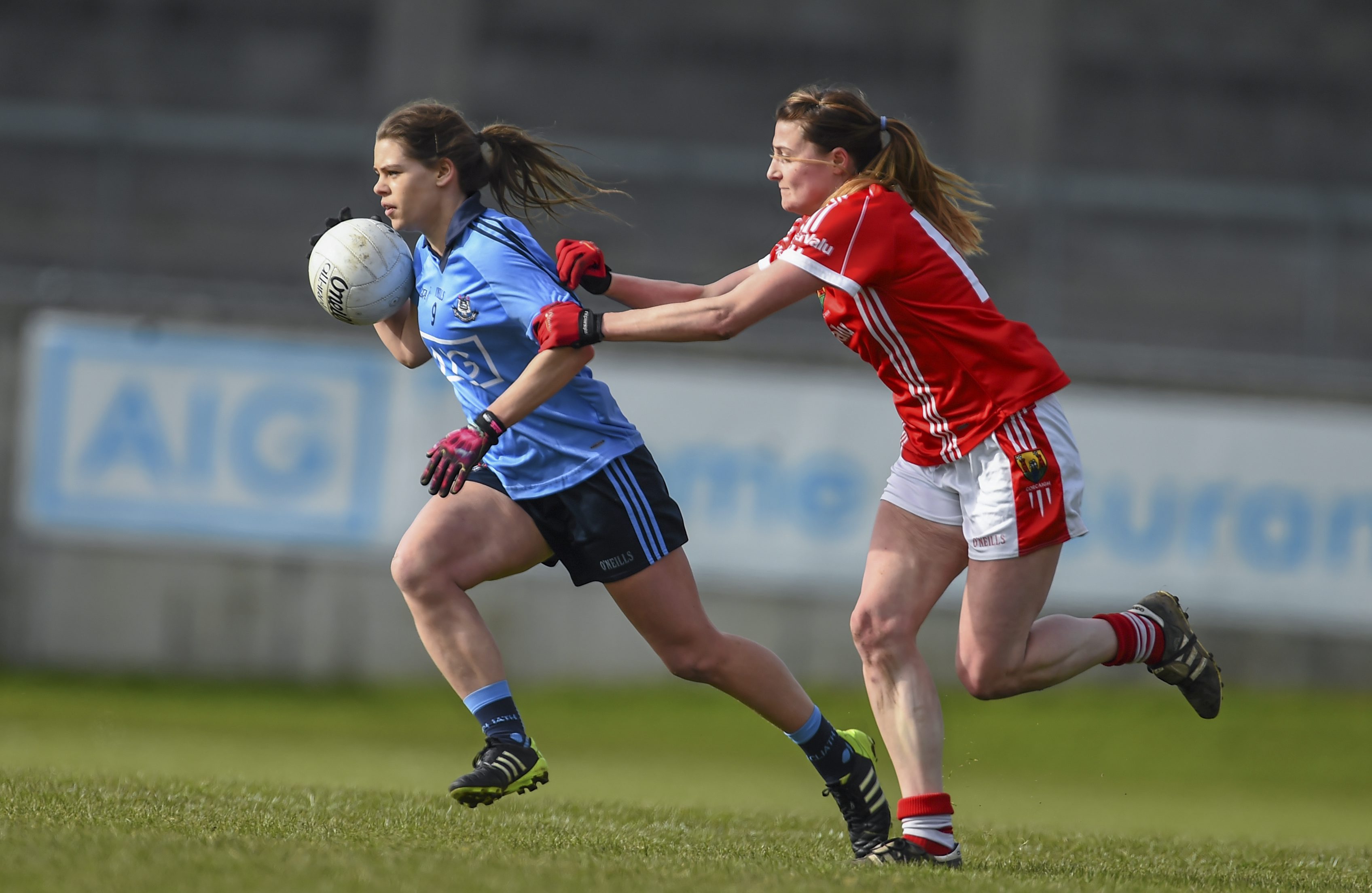 28 February 2016; Noelle Healy, Dublin, in action against Annie Walsh, Cork. Lidl Ladies Football National League, Division 1, Dublin v Cork, Parnell Park, Dublin. Picture credit: Ramsey Cardy / SPORTSFILE *** NO REPRODUCTION FEE ***
