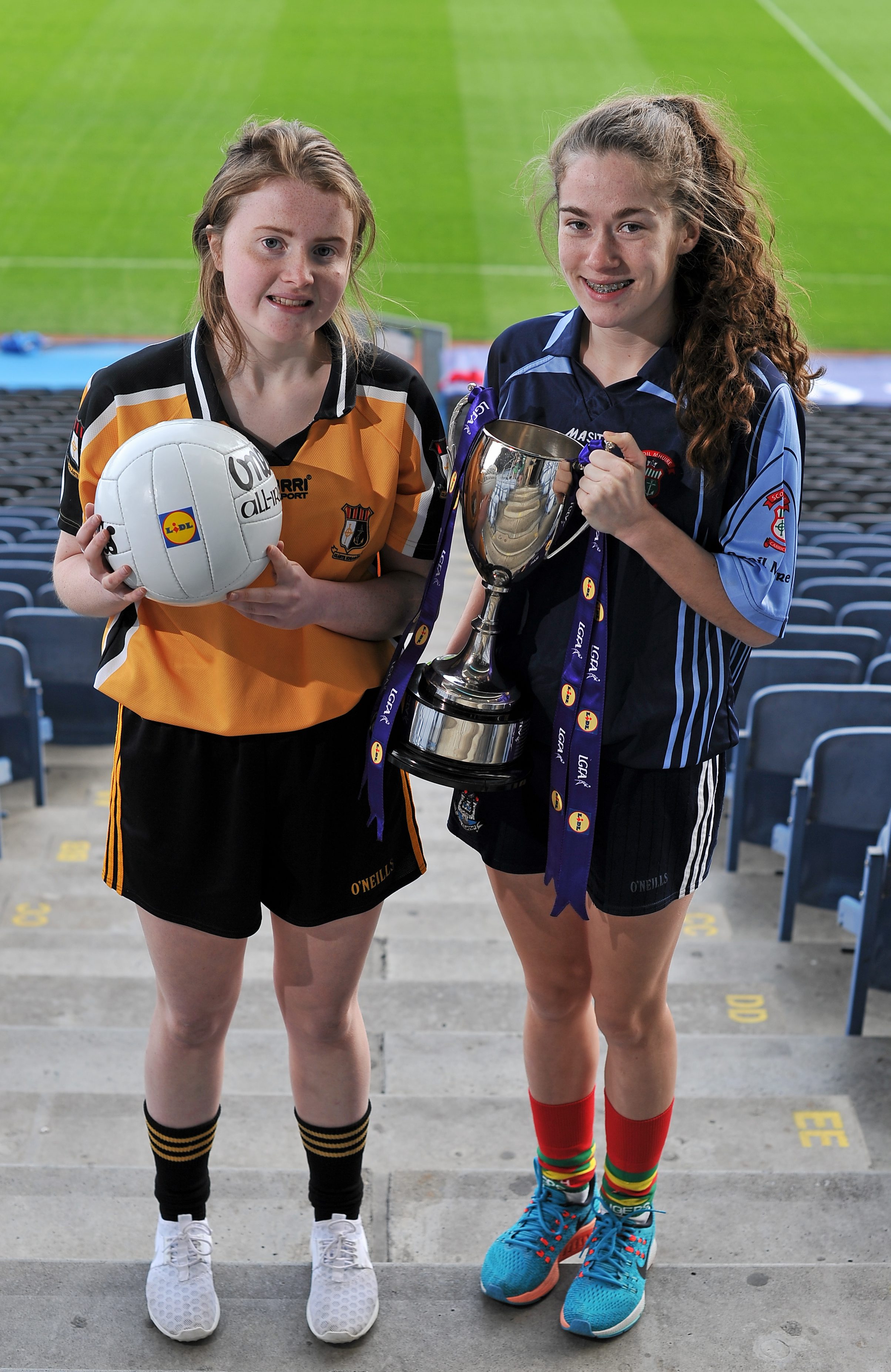 1 March 2016; The Lidl All Ireland Post Primary Schools Finals were launched today at Croke Park. The finals will be contested at Senior and Junior level with 3 finals at each grade. Scoil Mhuire, Carrick on Suir, Tipperary, will meet the 2014 Champions, Coláiste Íosagáin in the Lidl PPS Senior A All Ireland Final. John the Baptist from Limerick will meet Holy Rosary College from Mountbellew in Galway in the Senior B Final with Gallen C.S Ferbane taking on Scoil Phobail Sliabh Luachra from Kerry in the Senior C final. The Lidl PPS All Ireland Junior A Final will see Scoil Críost Rí from Portlaoise meeting St. Ronans College from Armagh. Killorglin from Kerry will meet the Presentation College from Tuam in the Lidl Junior B PPS All Ireland Final and Scoil Phobal Sliabh Luachra, Kerry, will meet Mercy S.S from Ballymahon in Longford in the Junior C decider. Full details for the finals including venues and throw in times are available from www.ladiesgaelic.ie. Pictured are Meave Phelan, Scoil Chríost Rí, Portlaoise, Co. Laois, and Megan McCann, St Ronan's College Lurgan, Co. Armagh. Croke Park, Dublin. Picture credit: Sam Barnes / SPORTSFILE *** NO REPRODUCTION FEE ***