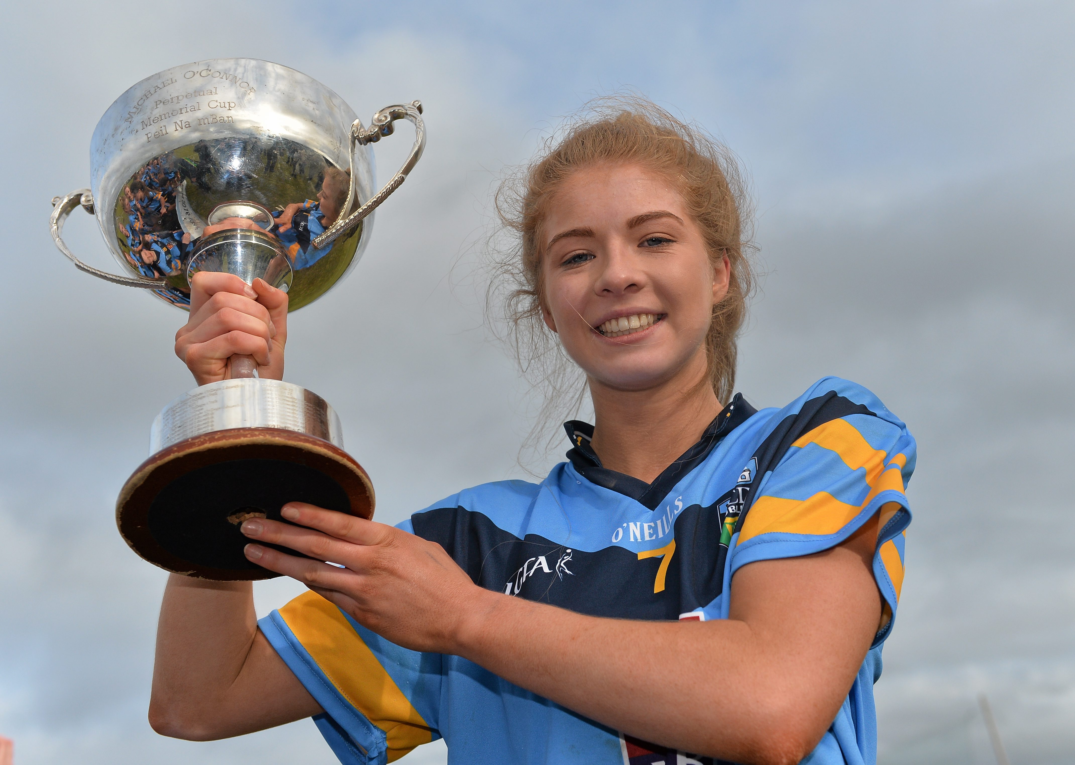 12 March 2016; University College Dublin captain Ciara Murphy with the O'Connor Cup after the game. O'Connor Cup Final 2016, University of Limerick v University College Dublin. John Mitchels GAA Club, Tralee, Co. Kerry. Picture credit: Brendan Moran / SPORTSFILE *** NO REPRODUCTION FEE ***
