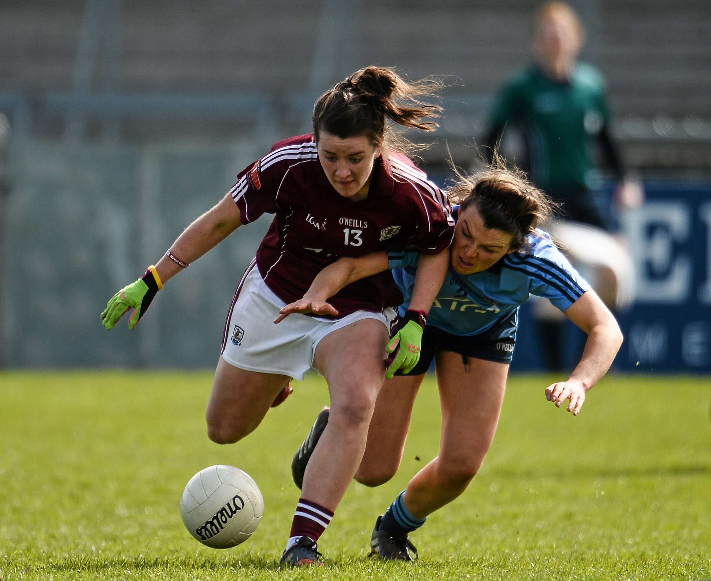 10 April 2016; Roisin Leonard, Galway, in action against Leah Caffrey, Dublin. Lidl Ladies Football National League, Division 1, Dublin v Galway, Parnell Park, Dublin. Picture credit: Sam Barnes / SPORTSFILE *** NO REPRODUCTION FEE ***