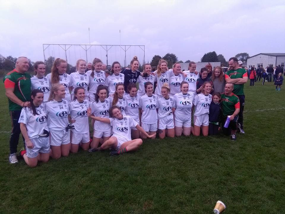 suncroft-ladies-wearing-the-kildare-senior-team-jerseys-due-to-clash-of-colours-at-todays-game